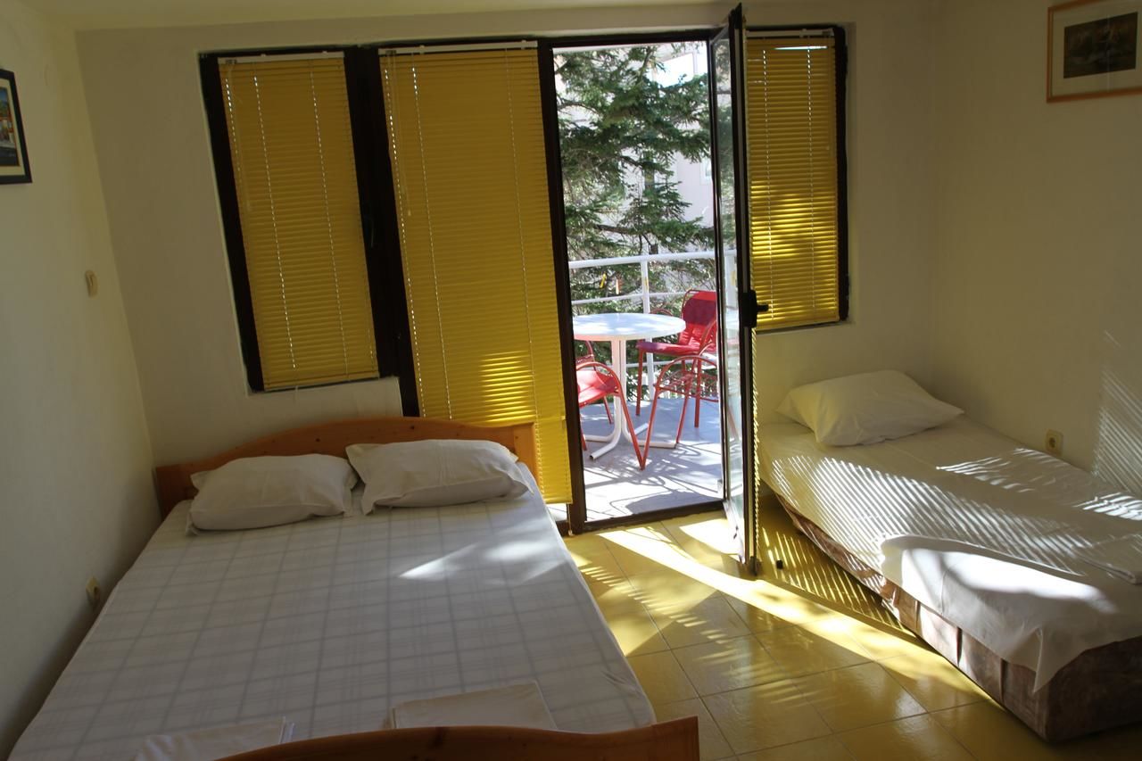 Гостевой дом Apartments Popović Петровац
