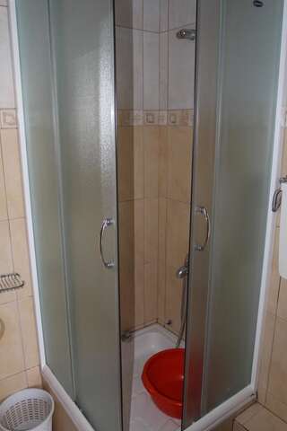 Гостевой дом Apartments Popović Петровац Двухместный номер с 1 кроватью-4