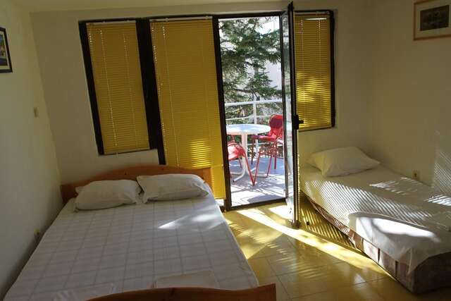 Гостевой дом Apartments Popović Петровац-23