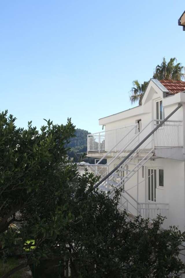 Гостевой дом Apartments Popović Петровац-24