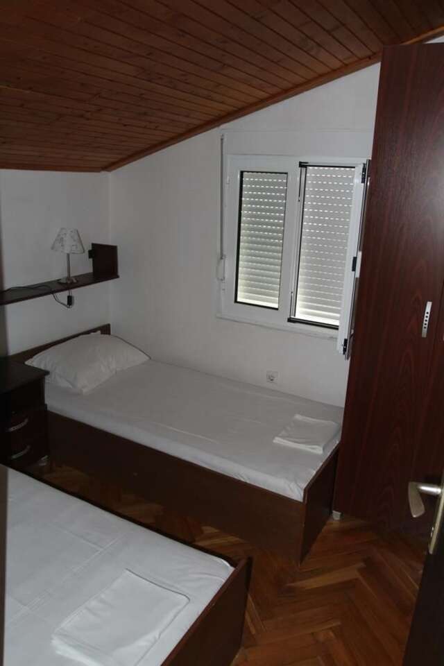 Гостевой дом Apartments Popović Петровац-40